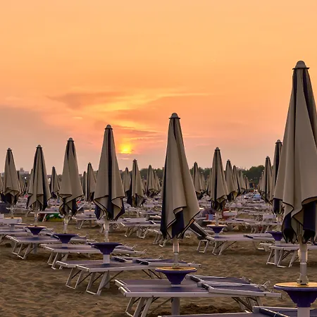 Bright With Private Garden-beahost Apartamento Bibione